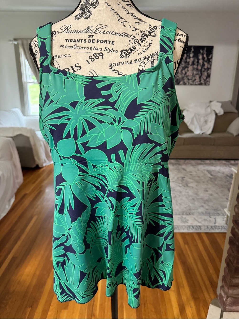 Tropical Palm Print Tankini Swim Top XL Navy & Green